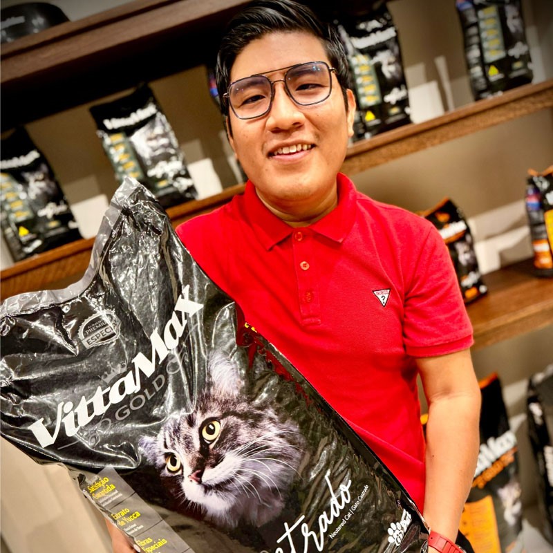 1.-Miguel_MonstroCafetero a cliente moustruo